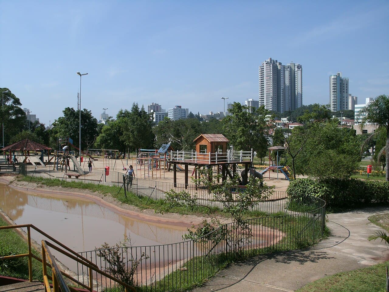 BOSQUE MAIA EM GUARULHOS-SP